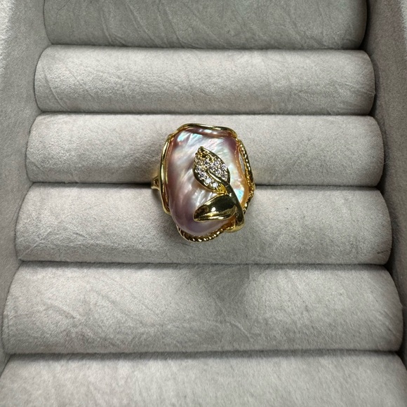 Genuine pearl ring - Picture 2 of 3